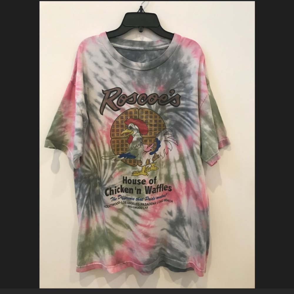 Roscoe's House of Chicken 'n Waffles graphic tie die tee, size L